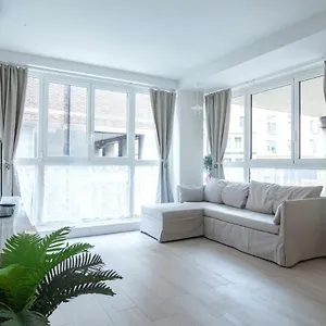 Marconi Apartament