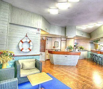 Hotel Diamond Rimini 3*,